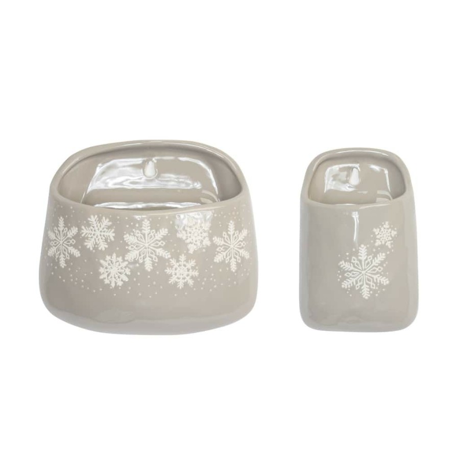 Holidays & Occasions * | Flash Sale Snowflake Stoneware Wall Pocket Set, 7.5 & 9 By Melrose